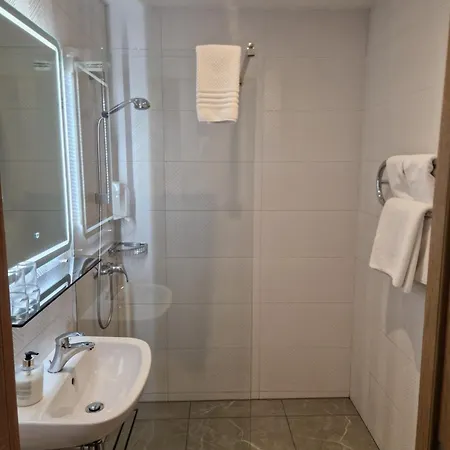 Olympus Hotel